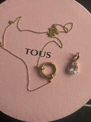 Cadena y colgante de TOUS en oro de 18kt