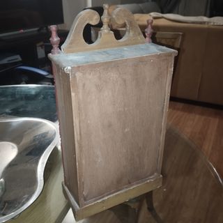 Gabinete/armario para joyas y llaves