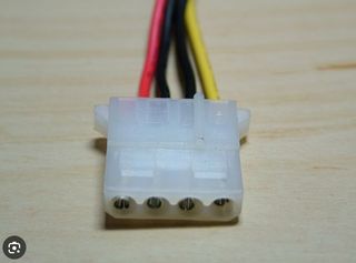 Alimentador C/C desde PC