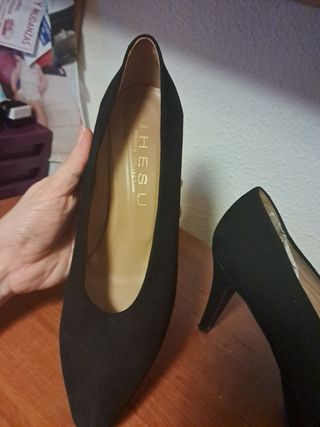Zapatos Tacón Negro Marca Jhesu 41 Piel