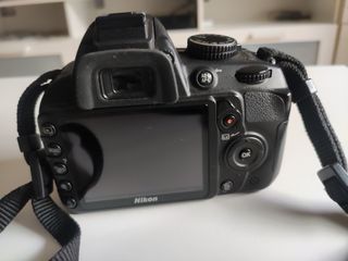 Cámara réflex Nikon D3100