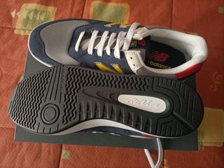 Deportivas new balance talla 42