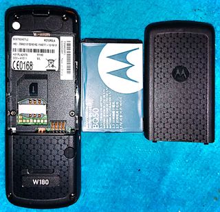 Motorola w180