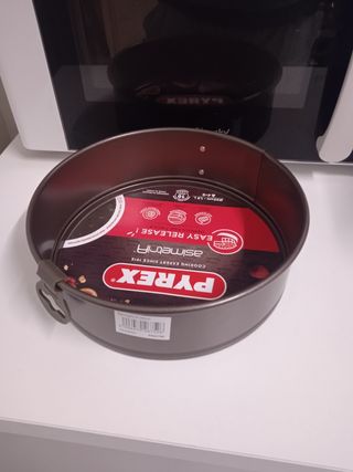 4. Un Molde tarta Pirex