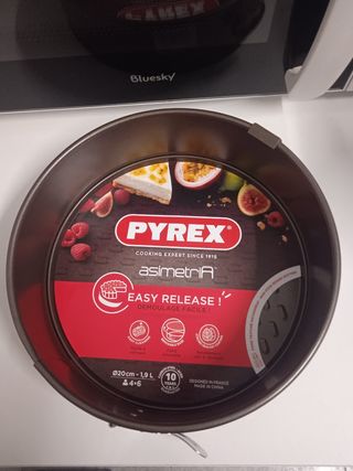 4. Un Molde tarta Pirex