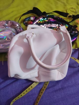 Lote moochilitas y bolsito