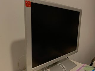 pantalla monitor 22”