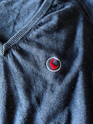 Jersey azul El Ganso con coderas en rojo