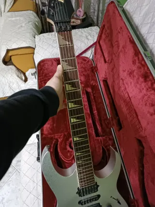 ibanez prestige 2570 Silver