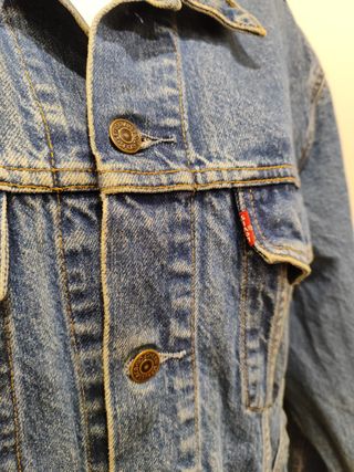 Cazadora Levis Strauss & Co original .
