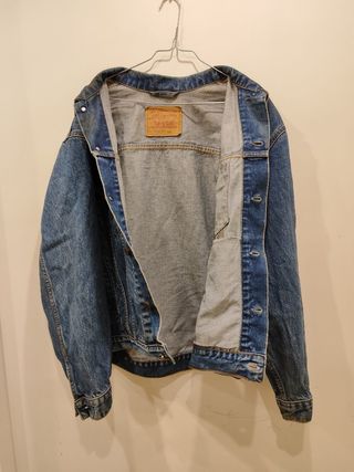 Cazadora Levis Strauss & Co original .