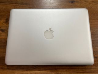  MacBook Pro dual-core Intel Core i5 y 2.5GHz