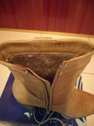 BOTÍN CAMPERO COLOR CAMEL N37/ NUEVO A ESTRENAR