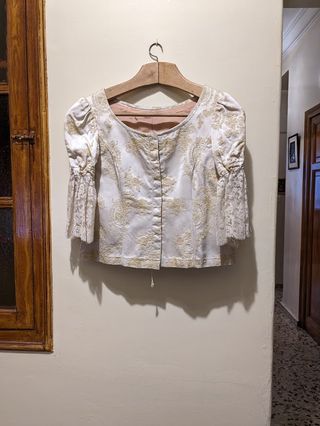 Traje de fallera talla 14 años aproximadamente