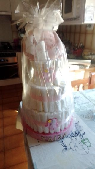 Tarta pañales bebé