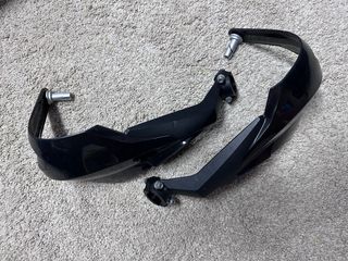 Proteção de Mãos KTM