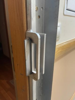 Puerta Anti okupa