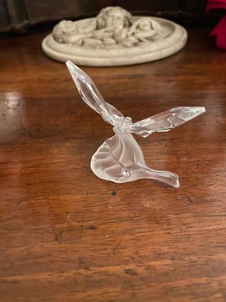farfalla su foglia Swarovski