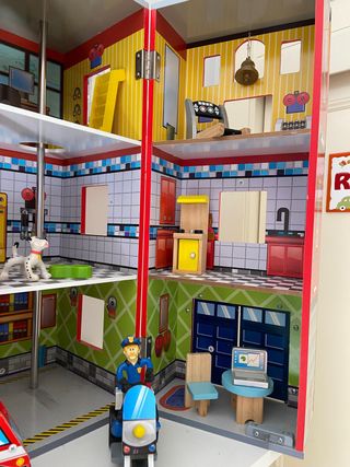 Casita de muñecas - Estaciòn de bomberos