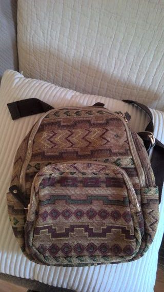 Regalo bolso mochila dibujos geométricos