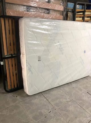 COLCHONES SEMINUEVOS PROVENIENTES DE EXPOSICIONES