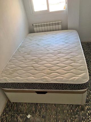 COLCHONES SEMINUEVOS PROVENIENTES DE EXPOSICIONES