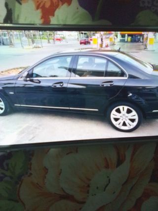 Mercedes-Benz Clase C 2010