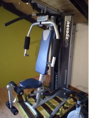 Maquina multifunción gimnasia BH nevada
