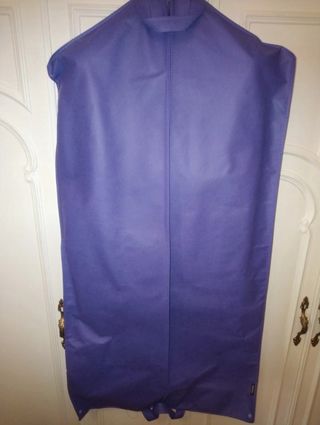 Traje de Alessandro Paladio con funda