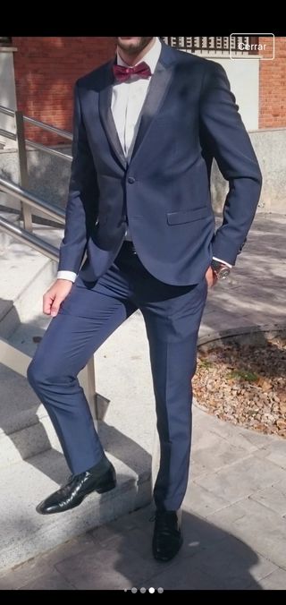 Traje de Alessandro Paladio con funda