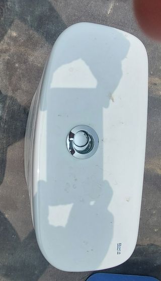 Bidé y cisterna Roca