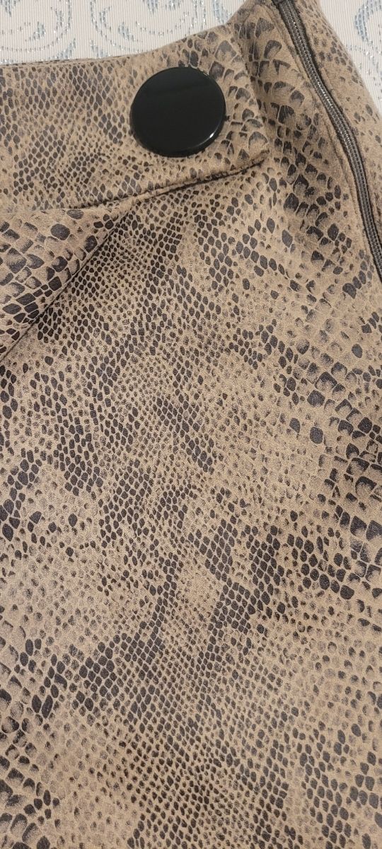 Falda pantalón de Zara