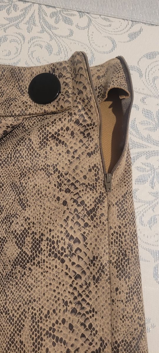 Falda pantalón de Zara