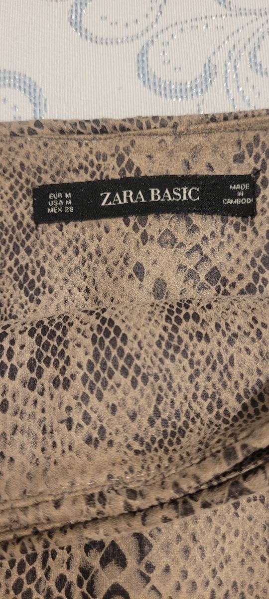 Falda pantalón de Zara
