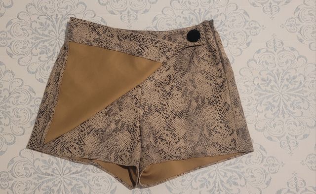 Falda pantalón de Zara