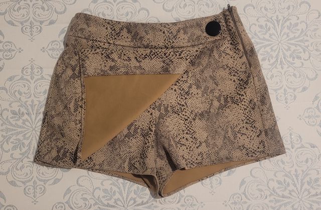 Falda pantalón de Zara