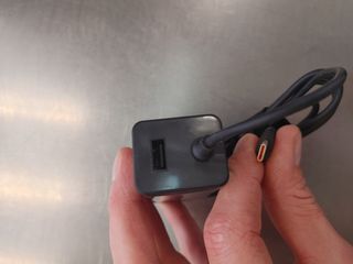 Cargador dji mavic salida C