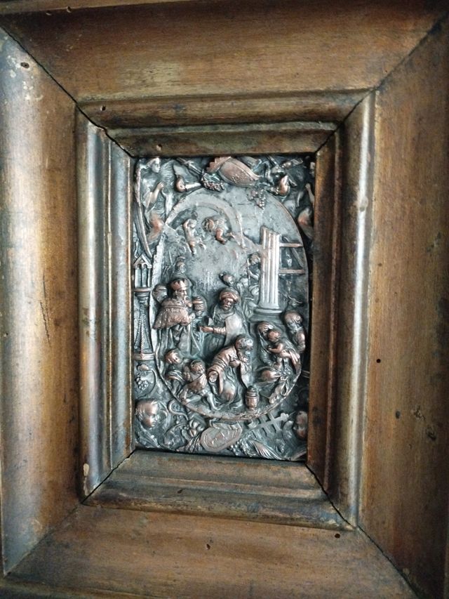 Adoración de reyes Magos. Placa.