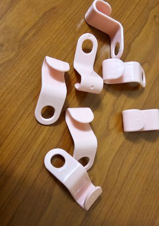 Ganci salvaspazio per appendiabiti 