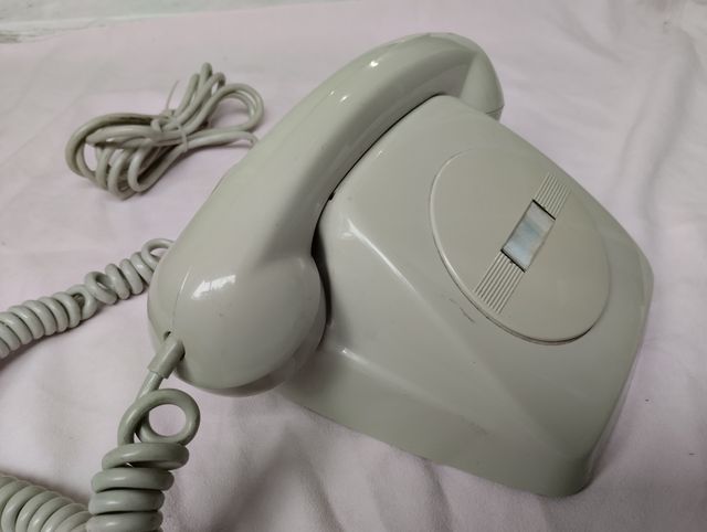 Teléfono antiguo gris Citesa de Telefónica