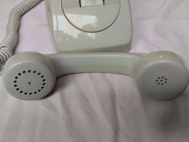 Teléfono antiguo gris Citesa de Telefónica