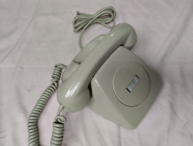 Teléfono antiguo gris Citesa de Telefónica