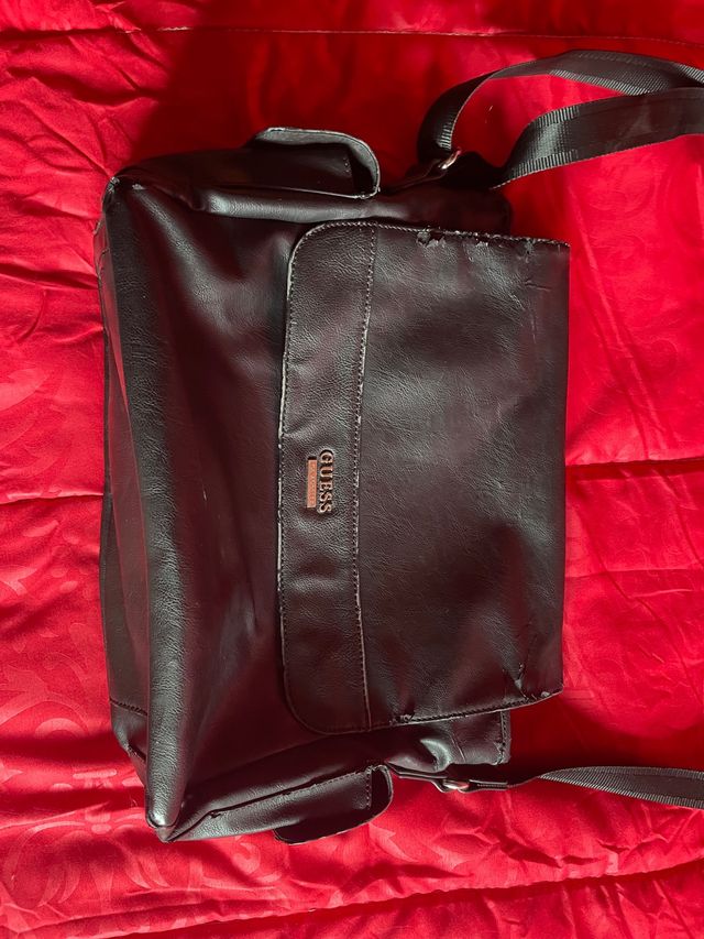 Borsa lavoro studio Guess