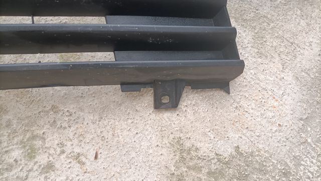 Rejilla frontal Mercedes Vito