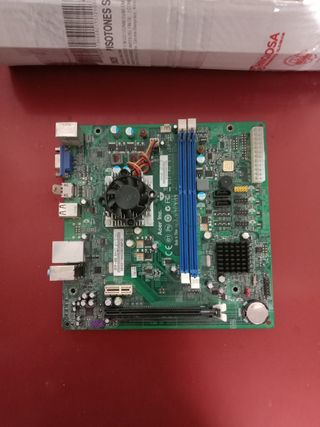 Placa base y procesador AMD e350