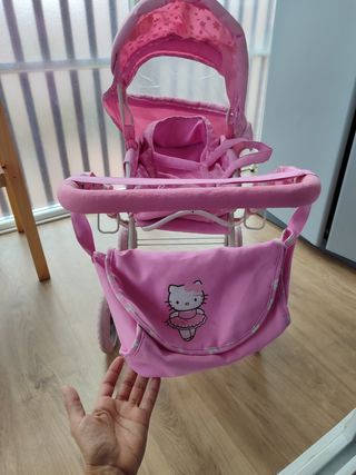 Carrito de muñecas Hello Kitty