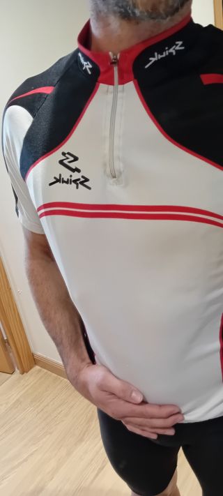 Traje ciclismo talla M.