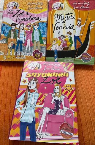 3 libros en Catalán Zoé