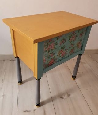 Mesilla de noche vintage