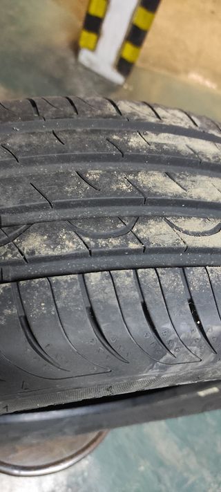 Neumatico coche